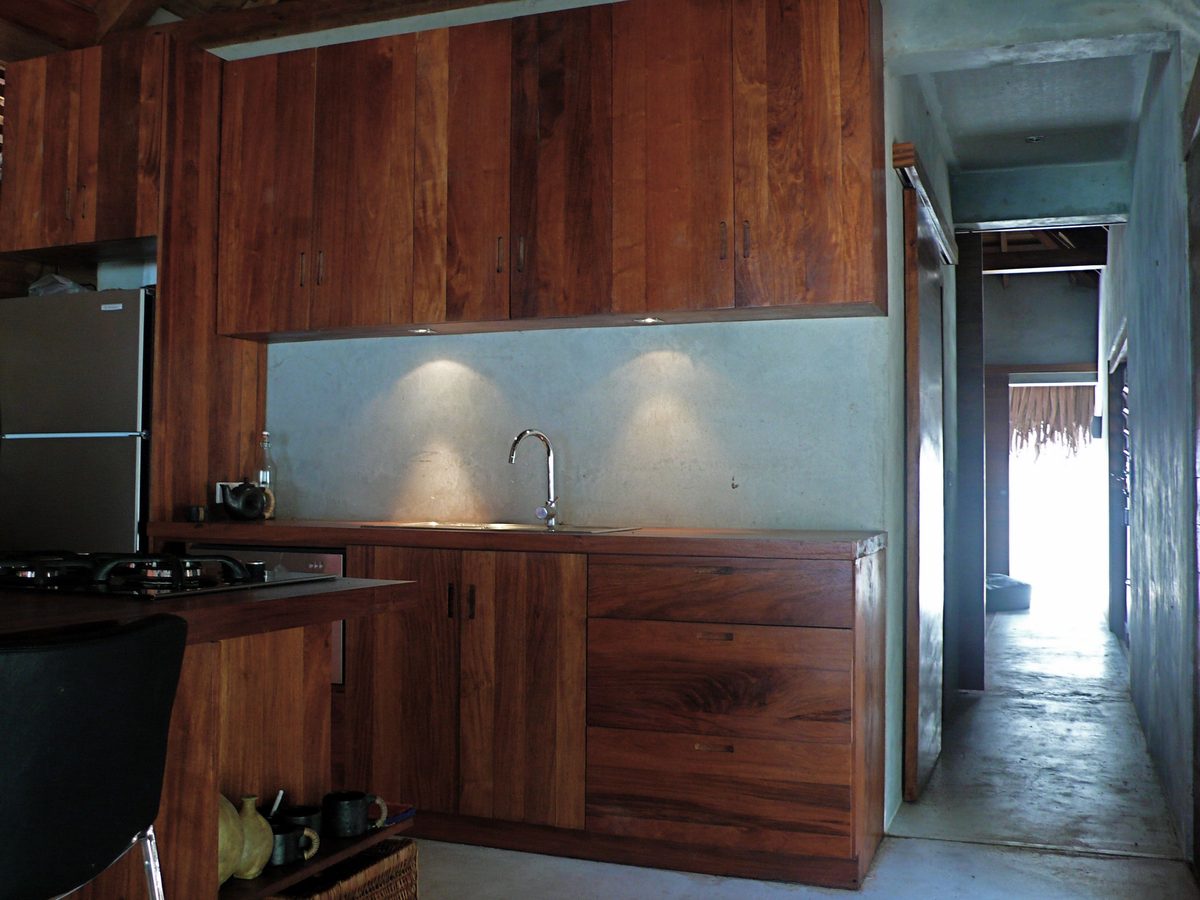 Villa 1 kitchen